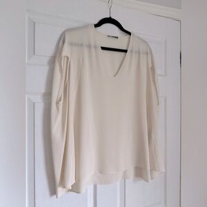 Alexander McQueen cream oversized silk cape blouse - size IT 46 (Large)